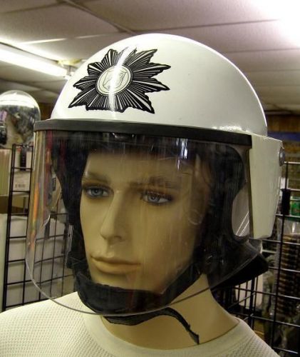 German New-Style Riot Helmet White Thick Face Shield Size Medium Cool!