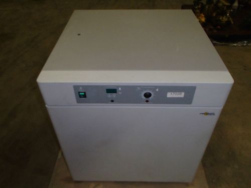Sheldon manufacturing forced air laboratory oven incubator vwr model 1535 for sale