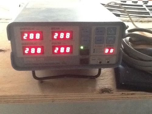 Omega 1400 Non-Invasive Blood Pressure Monitor Unit