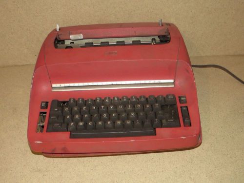 ^^ VINTAGE IBM SELECTRIC TYPEWRITER - RED -  (SE2)