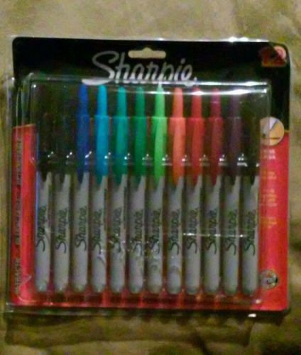 12 Assorted Color SHARPIE Fine Point Retractable Permanent Marker Pens