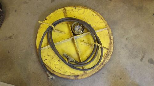 PLATE STYLE MANHOLE TESTER  26&#034; and 24&#034;  used