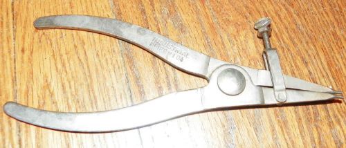 INDUSTRIAL PLIERS STRAIGHT  RETAINING RING PLIERS  # 104