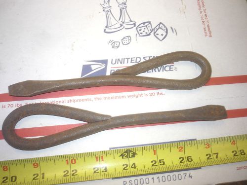 2 OLD  INTERNATIONAL HARVESTER TRACTOR &amp; HIT &amp; MISS GAS ENGINE SCREWDRIVER TOOL