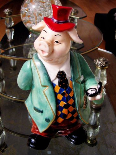 PIG  FIGURINE  ADORABLE!!! RARE FIND!!!