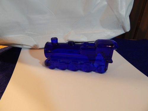 BOYD-COBALT BLUE GLASS TRAIN ENGINE-DECORATION OR CANDY CONTAINER-NICE PIECE!!