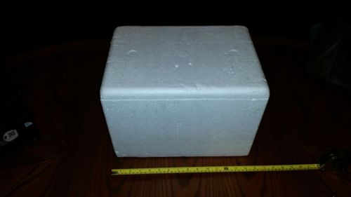 STYROFOAM INSULATED SHIPPING CONTAINER COOLER BOX 11 3/8 X 7 1/2 X 6 1/4 INSIDE