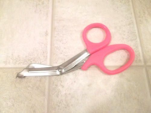 Hot pink 5.5&#034; stainless steel ems trauma shears - (emt rescue nursing paramedic) for sale