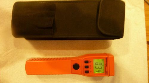 Infrared Thermometer has laser pointer for accurate targeting. Meterman IR610