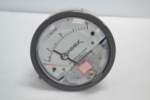 DWYER W09H MB MAGNEHELIC 0-4CFM X100 PRESSURE 4 IN 1/4 IN NPT GAUGE B262462