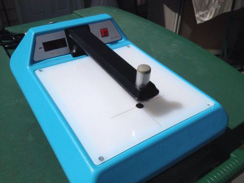 X-Rite Model 301 Densitometer Great For 4 Color Printing