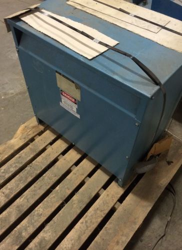 Square D 63 KVA 460 to 460Y/265 Isolation 3PH 3R Encl Transformer 63T105HDIT --
							
							show original title