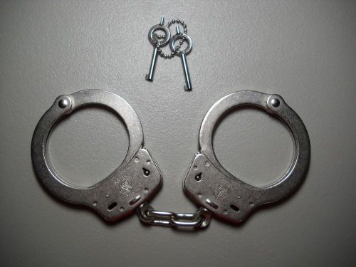 Smith and Wesson M-100 Handcuffs with keys