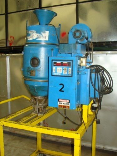 25lb Novatec Dryer w/Hopper MDM25