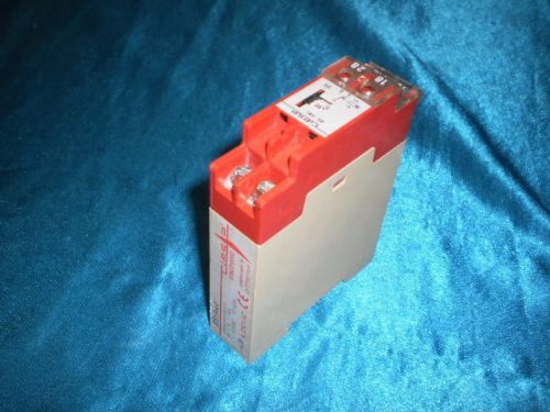 Crydom D2490 Solid State Relay