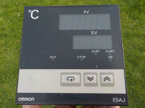 OMRON E5AJ-A2HB Temperature controller 100/240V FREE POST in Gunnedah 2380