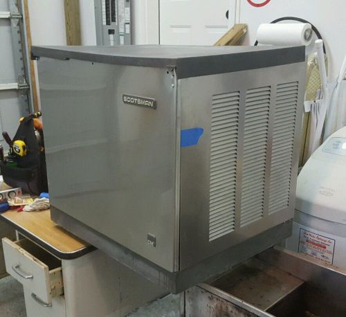 Scotsman ice machine cme656 as 32d for sale