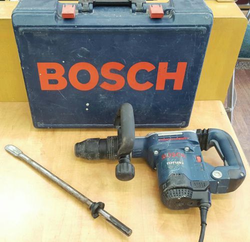 Bosch demolition hammer 11318evs w/1 bit &amp; case. (pb1003036) for sale