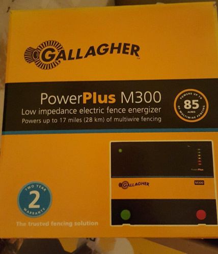 GALLAGHER POWERPLUS M300 ELECTRIC FENCE ENERGIZER, UP TO 85 ACRES