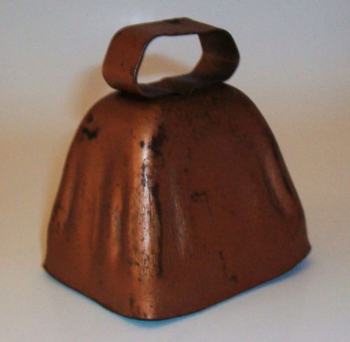Antique Primitive Pleated Steel Metal Dairy Farm Kentucky Cow Bell Collar Style