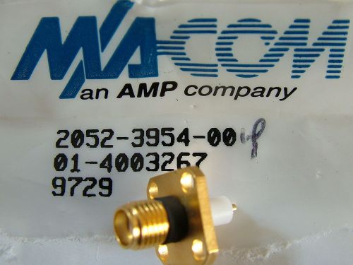 SMA Panel Connector M/A COM 2052-3954-00 Gold Plated Lot Of 4