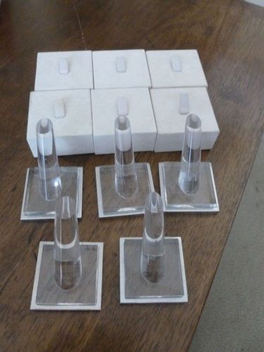 11 pieces -Ring display stands -6 faux suede cubes/5 lucite + metal &#039;fingers&#039; -