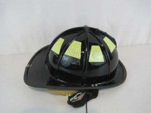 Cairns Firefighter Black Helmet Turnout Bunker Gear Model 1010 (H507)