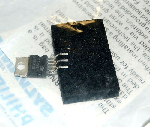 Philips Phillips 483520917123 IC Integrated Circuit Electronic Component Part