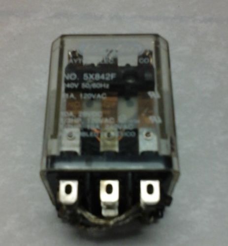 Dayton Relay 5X842F  11PIN 3PDT 240VAC  50/60hz