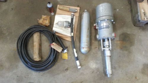 Graco  President type pneumatic pump sprayer 10-1  pump model 206790 head