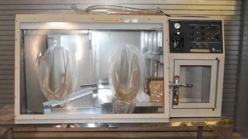 (1) used forma scientific anaerobic system incubator glove box model 1025 for sale
