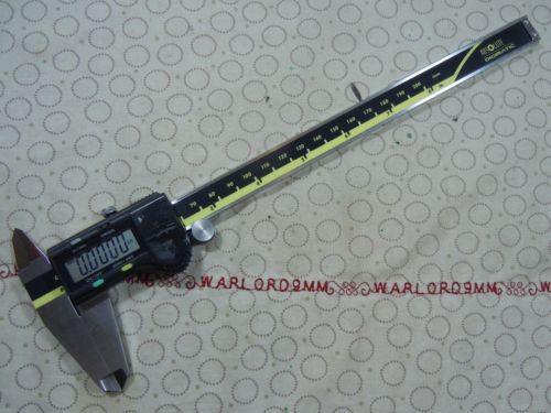 Mitutoyo 500-197-20 absolute digimatic 8 inch digital caliper - 380280. for sale