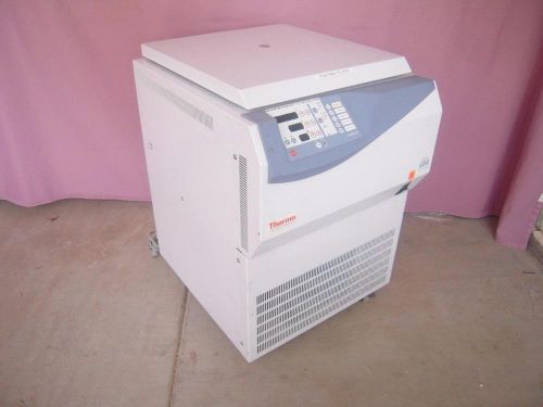 Jouan gr4i refrigerated centrifuge w/ timer &amp; variable speed for parts or repair for sale