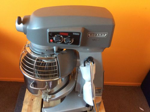 Hobart hl200-1std 20 qt mixer new without box - w/ ss bowl, beater &amp; wire whip for sale