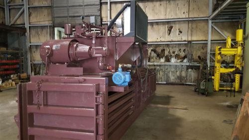 HORIZONTAL BALER MAX-PAK