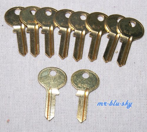 Locksmith - Lot of 10 HL1-M Brass Key Blanks JET