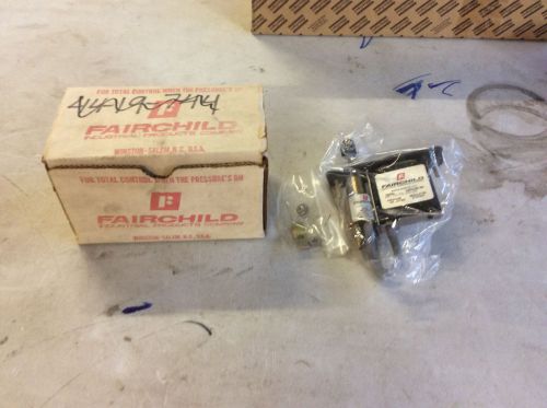 New fairchild pressure inducatir mpl70-pv-60-60