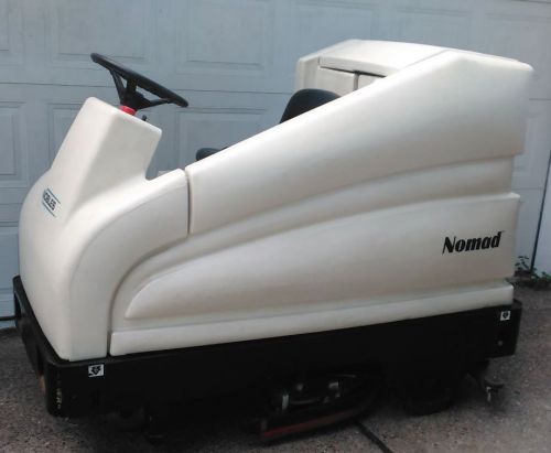 NOBLES NOMAD 36 IN RIDER SCRUBBER NEW BATTERIES ONLY 380 HOURS MARKED DOWN
