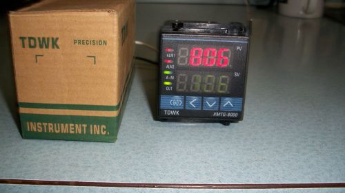 PID TEMPERATURE CONTROLLER,W/ 30 step programable RAMP/SOAK, SSR OUTPUT