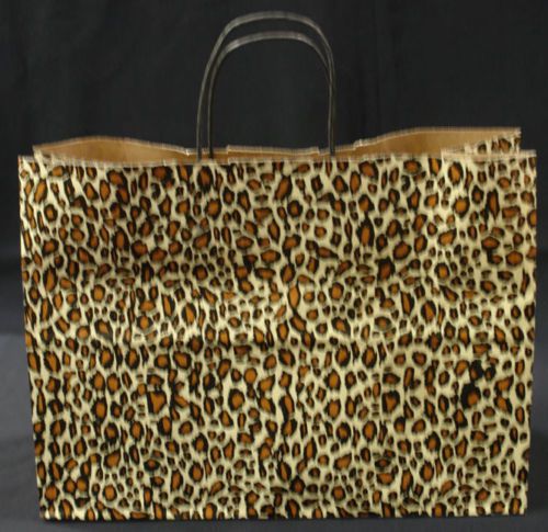 250 All Colors Vogue Kraft Paper, Soft Twist Handle Retail Shopping Bags