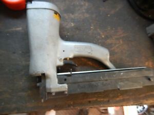 OLDER PASLODE AIR PNEUMATIC NAILER MA09T LOT A3