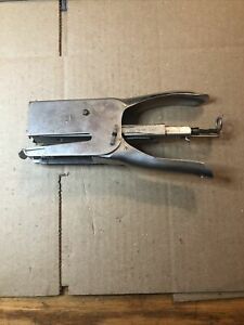 Absco A1 Packaging Plier Stapler, Uses 5/16” Staples ! Used Works Great !