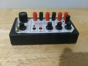 Square Wave Function Generator - Used (Tested and works with new batteries)