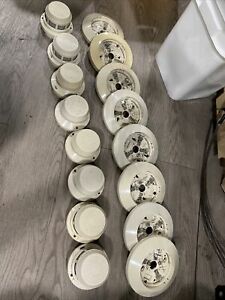 System Sensor Detectors &amp; Bases. Lot of 8. Free Shipping