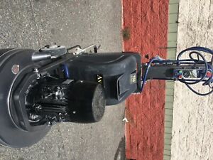 Avenger 750 floor grinder 2021