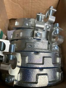 20-Thomas &amp;Betts 4” grounding bushing insulated lay in lug #8 to 2/0 cat#3864