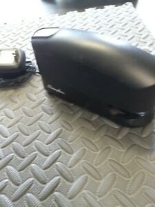Swingline Electric Stapler Model 421xx BATTERY OPERATED-POWER CORD INCLUDED