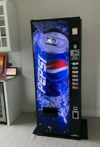 Dixie Narco 276 Pepsi branded cold soda coke can vending machine  --Works Great!