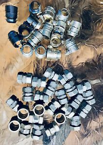 Lot 41 - 3/4” CONDUIT SQUEEZE CONNECTORS &amp; 3/4” EMT Compression Couplings