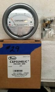 Dwyer Capsuhelic Pressure Gauge P/N 4015 